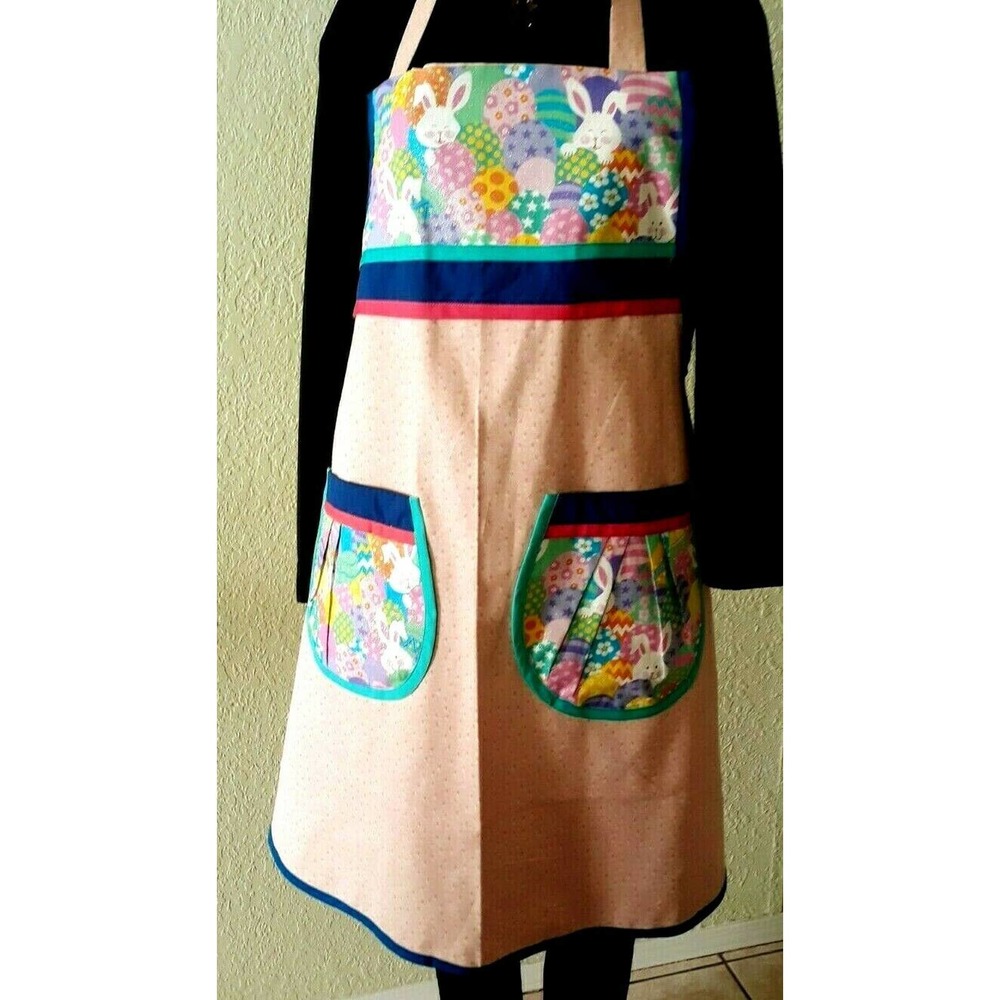 Aprons Women 2 Pockets Handmade Easter Bunnies New